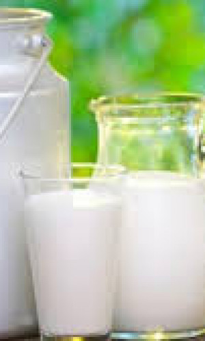 Fresh milk Photos